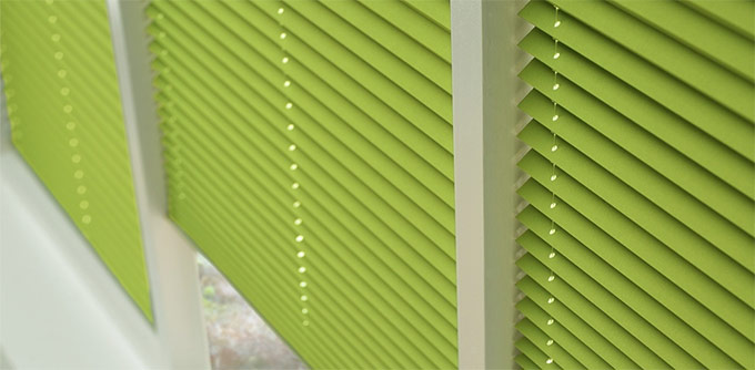 Louvolite pleated blind